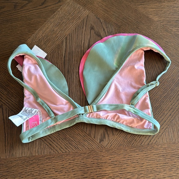 Farm Rio Ruffle Bikini Top, Size Large, $$115 - Picture 12 of 12